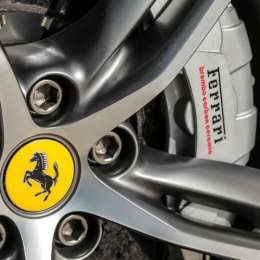 ¿Qué famosos son “compradores no gratos” en Ferrari?