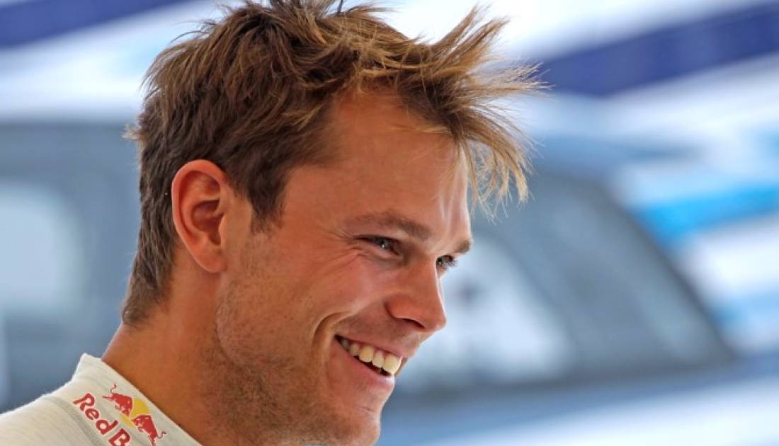 Mikkelsen corre como reemplazante