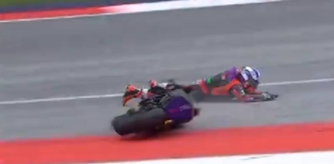 VIDEO: ¡increíble! se cayó en la última curva de la última vuelta cuando venía ganando