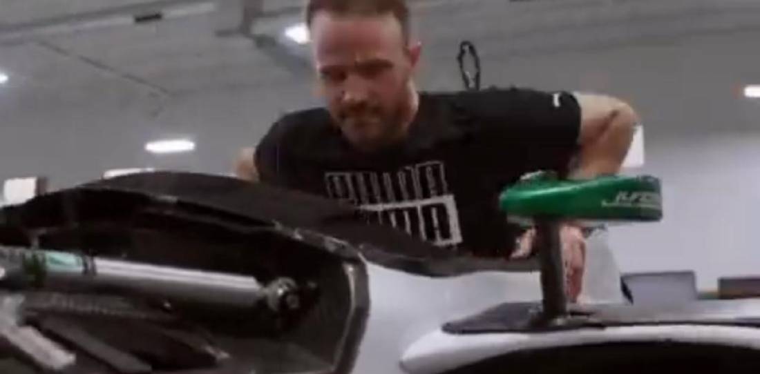 VIDEO: mirá lo que le pasó a Canapino cuando se subió al auto de la IndyCar