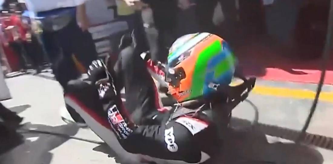 VIDEO: ¡caos en los boxes! Rossi en el piso y Canapino complicado