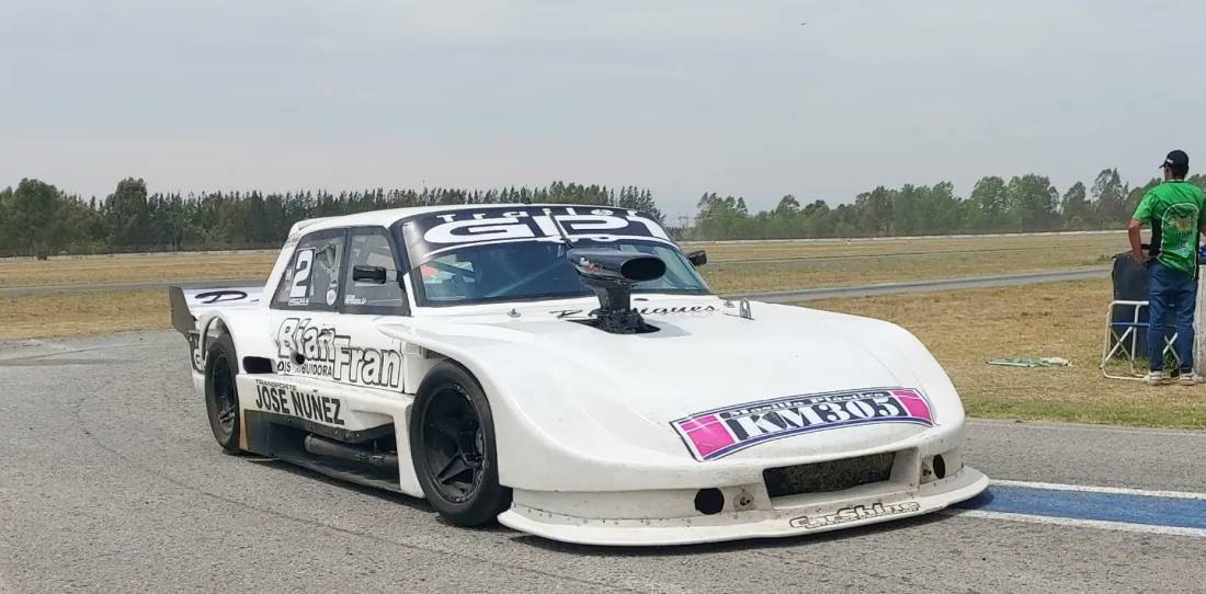 El Procar 4000 clasificó en el autódromo de La Plata