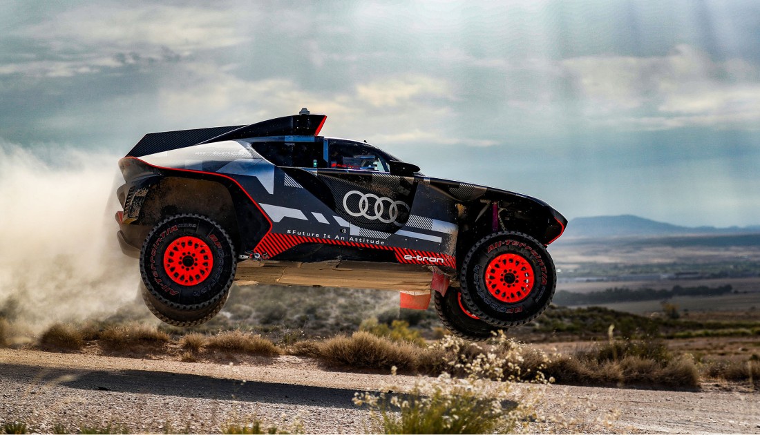 Audi puso a prueba su prototipo RS Q e-tron en España