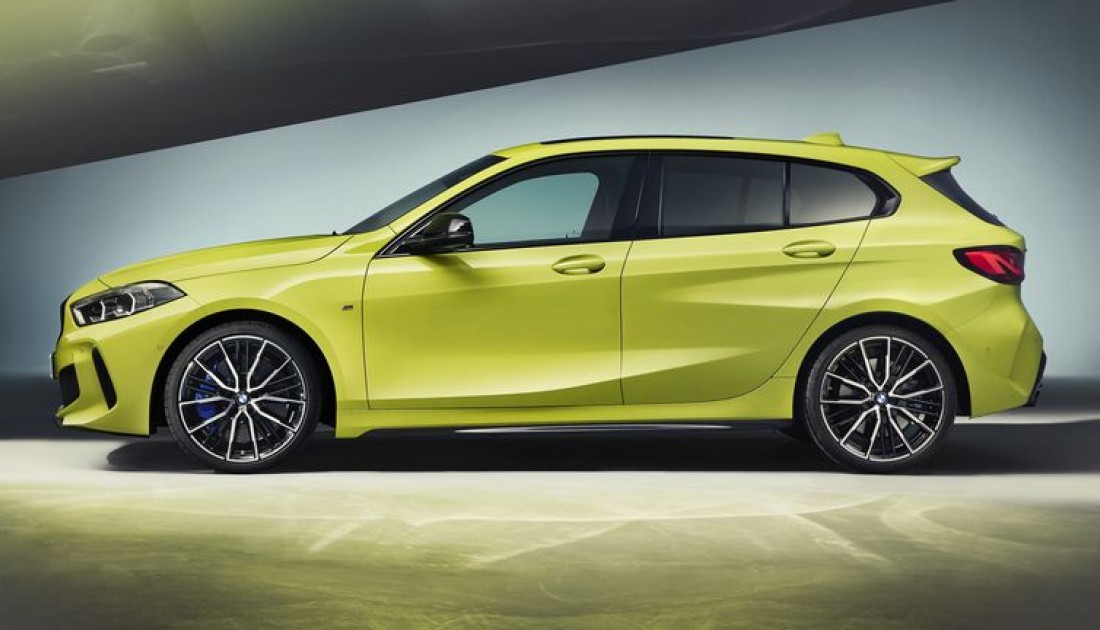 BMW M135i xDrive 2022 un deportivo con sonido artificial