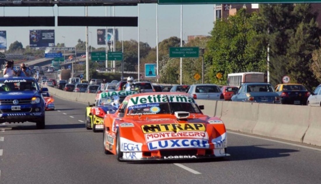 La caravana de la discordia