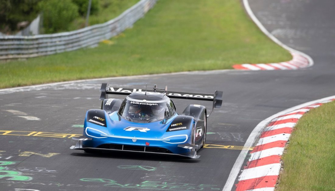 El Volkswagen I.D.R logró un nuevo récord eléctrico en Nürburgring