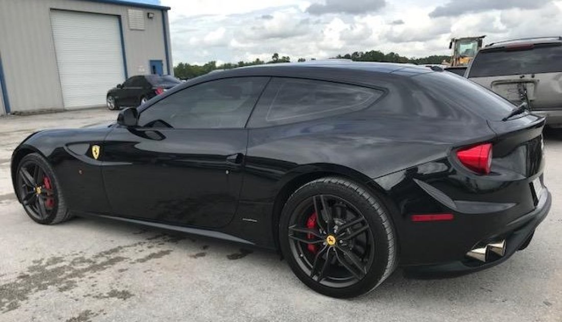 Фф блэк. Ferrari FF Black. Ferrari FF черная. Феррари фф черная. Что такое фф в Блэк.