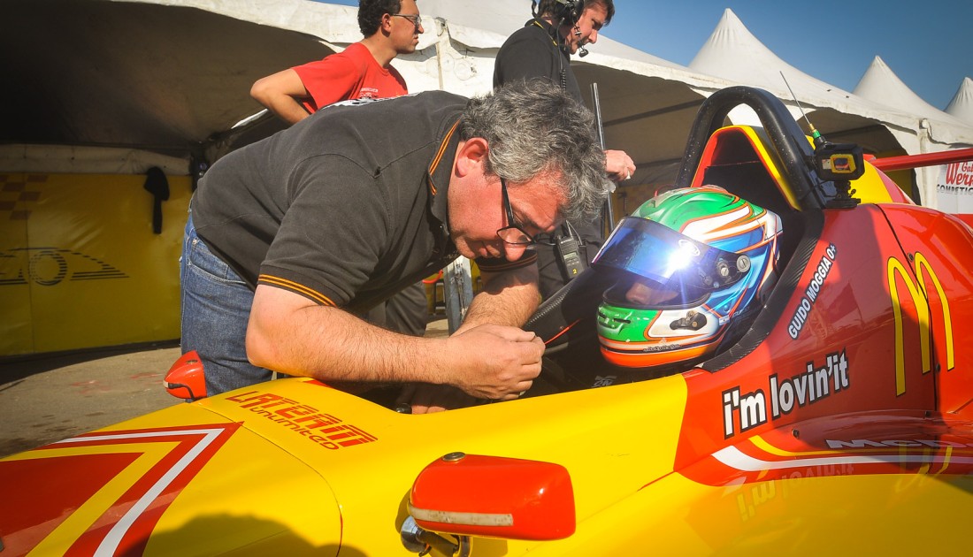 Moggia con nuevo equipo en la Fómula 2.0 Pirelli Powered by Renault