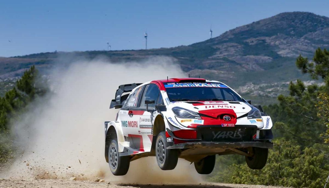 Tänak abandonó y Ogier tomó la punta en Italia