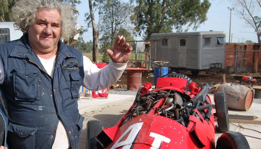 Carlos Regazzoni:  el artista que homenajeaba a Fangio