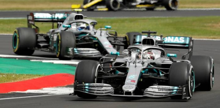 Mercedes volverá a su color original en 2022