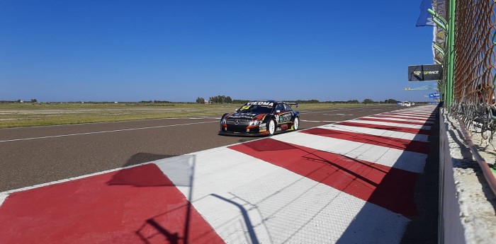 Debut y pole para Ochoa en el Series