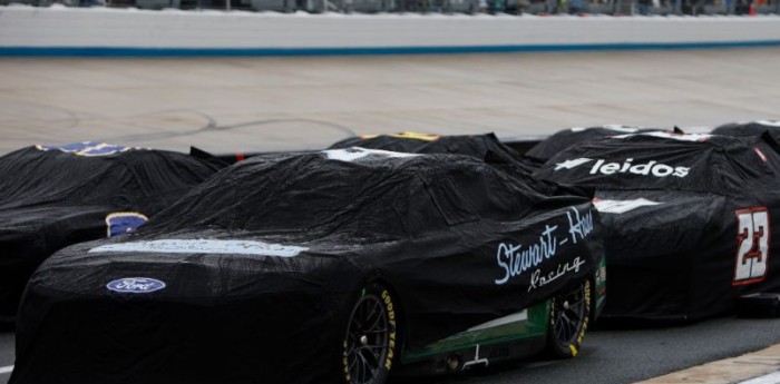 Nascar, postergado por lluvia