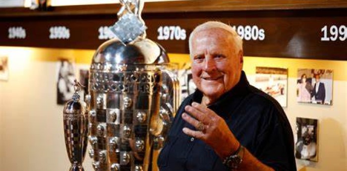 Indy 500: A.J.Foyt recibió su Baby Borg