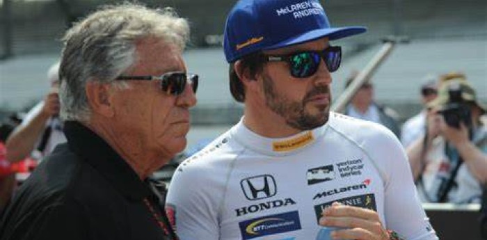 Andretti quiere a Alonso en su equipo