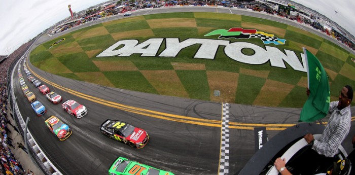 Daytona celebra el 75° aniversario de NASCAR