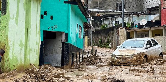 Impactante: un fuerte temporal en San Pablo dejó al menos 36 muertos