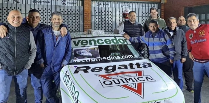 Homenaje al Regatta Vencedor