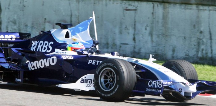 El día que Pechito López giró a bordo de un F1 en los 200 Kilómetros del TC2000