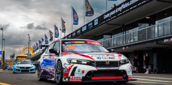 TCR World Tour: caótico inicio para Girolami en la Carrera 2 en Sydney