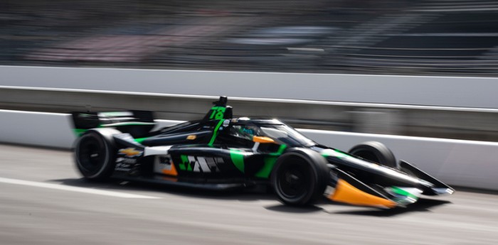 IndyCar: Canapino dejó todo listo para la carrera en Indianápolis
