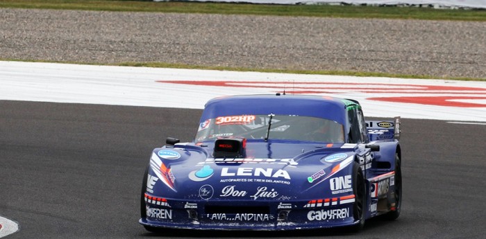 TC: Spataro y su Ford terminaron en lo más alto del segundo ensayo en Termas de Río Hondo