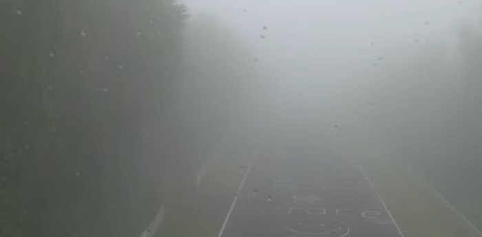 24 Horas de Nürburgring: la niebla no da tregua y la carrera se consume sin velocidad