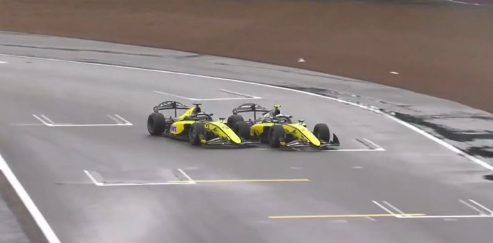 El agónico final de la Sprint Race de la F2 en Silverstone