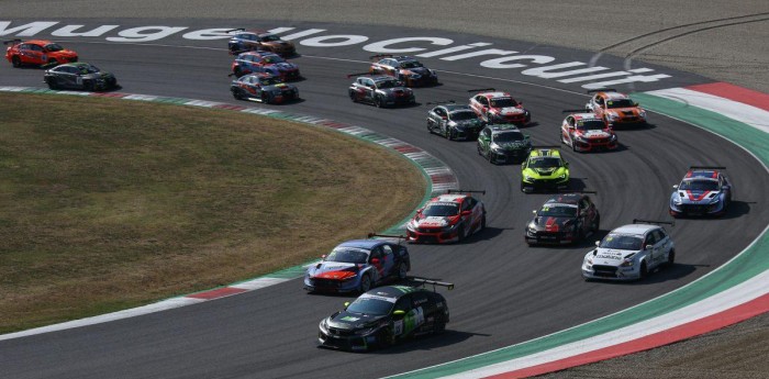 TCR Italy: Luciano Martínez completó los entrenamientos en Mugello