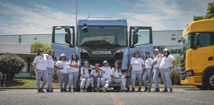 Scania abre las inscripciones para la nueva edición del programa “Conductoras”