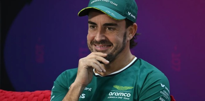 La desopilante respuesta de Alonso ante una pregunta de Aston Martin