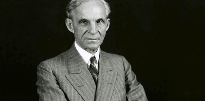 ¿Por qué Henry Ford fue tan importante para el automovilismo?