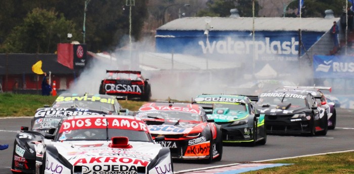 TC: un piloto y su equipo trabajan a contra reloj para armar un flamante Camry para San Luis