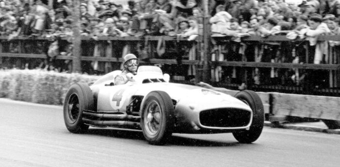 F1: el recuerdo de Mercedes al campeonato de Fangio