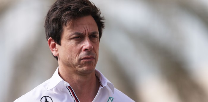 F1: el descuido de Toto Wolff que reveló el nombre del segundo piloto de Mercedes en 2025