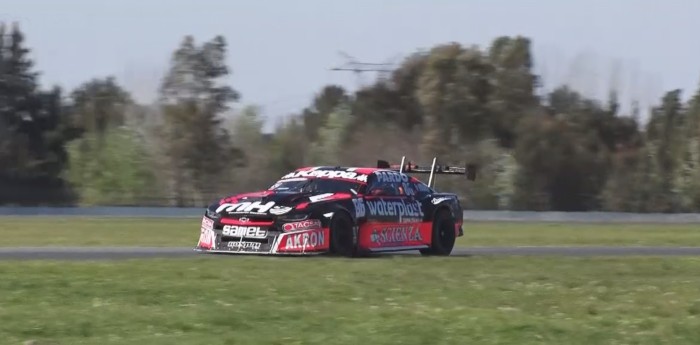 TC: Agustín Canapino, a fondo con el Camaro en La Plata