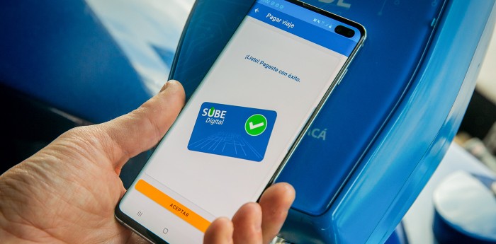 SUBE digital: cómo se usa, dónde está disponible y con qué celular se puede pagar