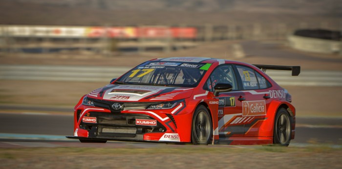 TCR South America: Rossi se quedó con la pole en Villicum