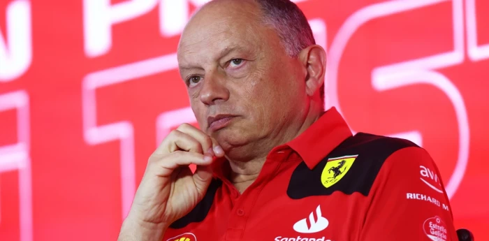 F1: Vasseur: "Pérez tenía espacio a la izquierda y Sainz no lo tenía a la derecha por el muro"