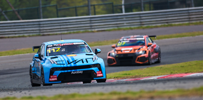 FIA TCR World Tour: Urrutia lideró las dos prácticas en China