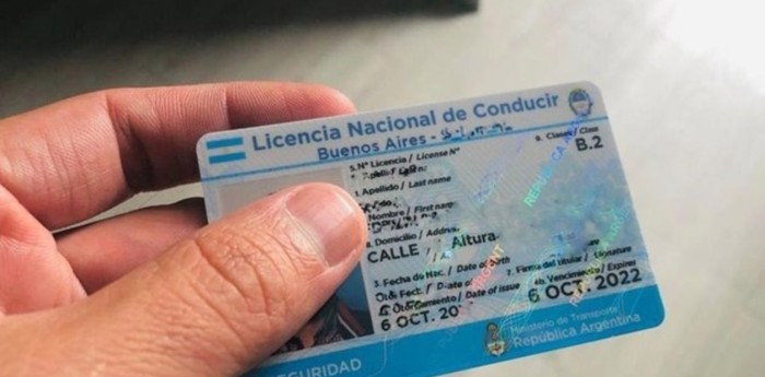 El Gobierno prepara cambios para la renovación de las licencias de conducir