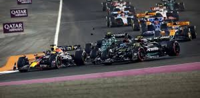 F1: los accidentes dejaron sin mejoras en los autos de Hamilton y Russell