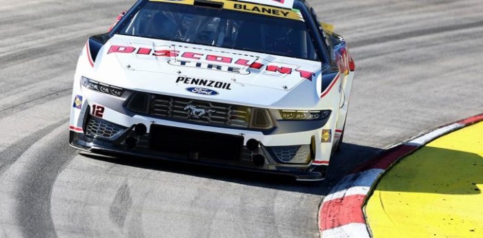 Nascar: Blaney se quedó con el triunfo en Martinsville