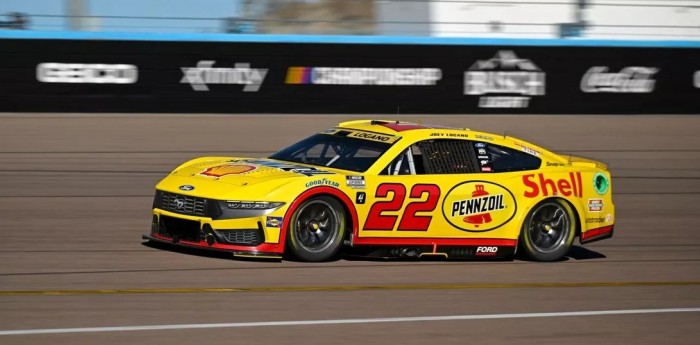 Joey Logano obtuvo su tercer título de NASCAR