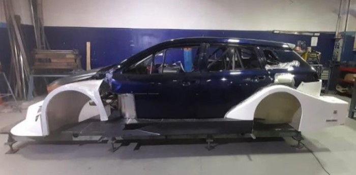 TC2000: Con un SUV Toyota en construcción se confirma otra prueba