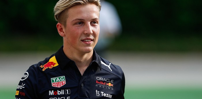 F1: ¿Quién es Liam Lawson, el compañero de Max Verstappen?