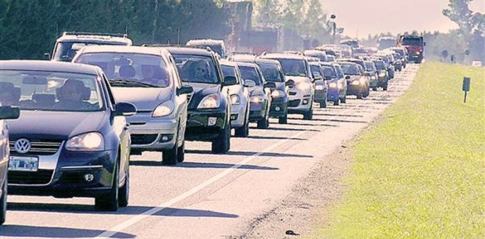 Verano 2025: ¿Qué documentos tenés que llevar en tu auto para salir a la ruta?