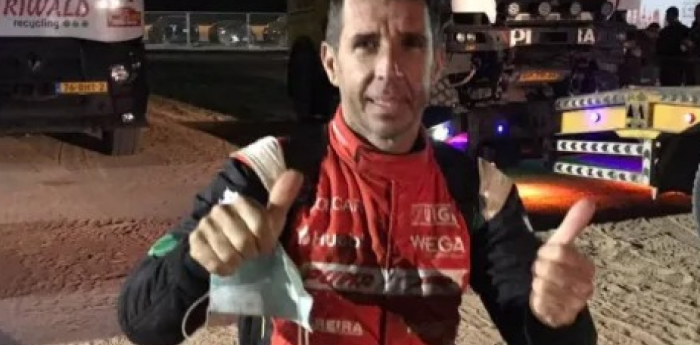 El día que el Pato Silva durmió con los camellos en pleno desierto en el Dakar 2022