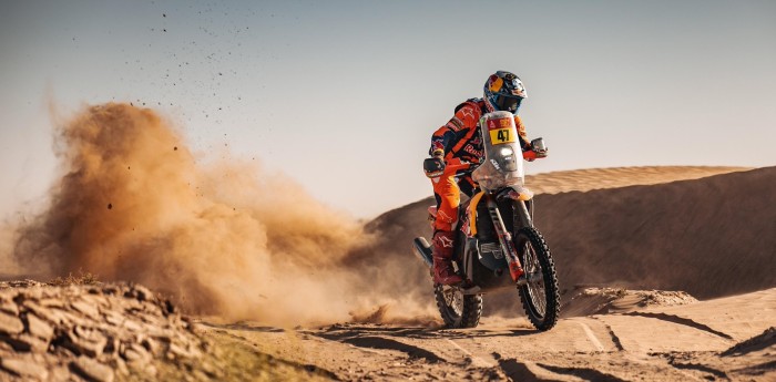 Dakar 2025: Kevin Benavides: “Me dieron pinchazos en el bíceps durante la Etapa 3”