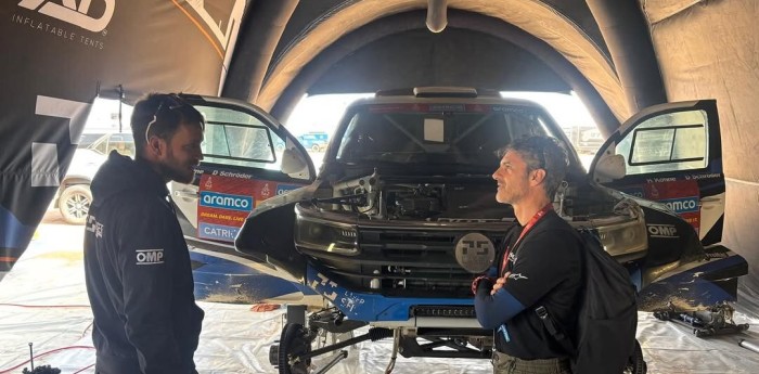 Emiliano Spataro, de visita en el Dakar 2025: "Hoy es una carrera de resistencia y de altísima velocidad"